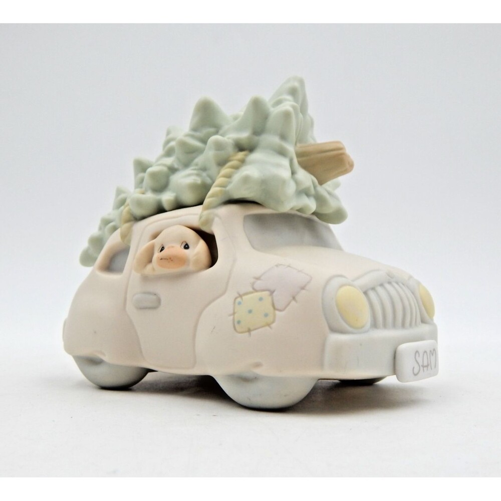 Precious Moments Sugar Town Car Christmas Tree Puppy Figurine 529443 Retired